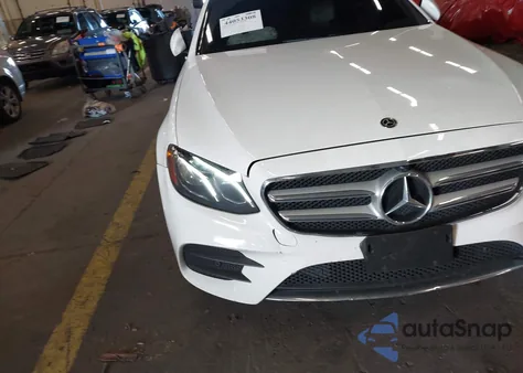 2019 Mercedes-Benz E 300 from USA, damaged, VIN WDDZF4JB3KA530494
